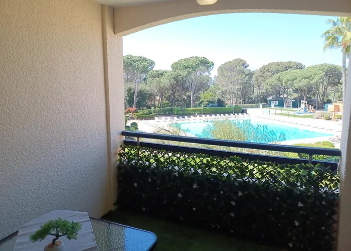 Bel Climatise Saint-raphael Apartment